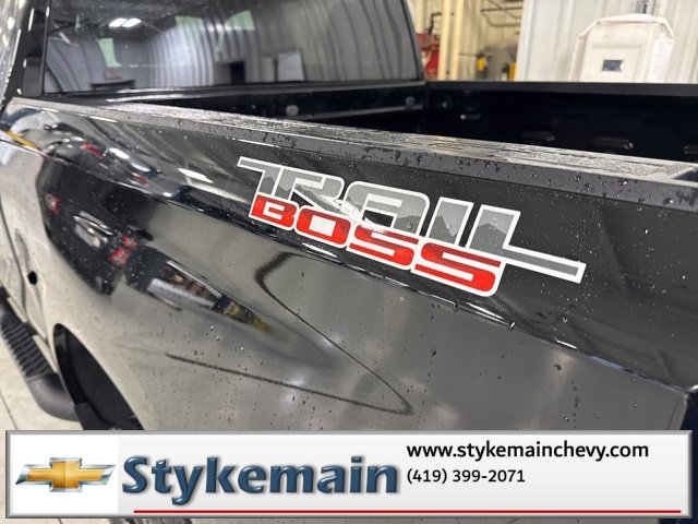 New 2026 Chevrolet Silverado 1500 Custom Trail Boss w/ Turbomax Blackout Package image 8