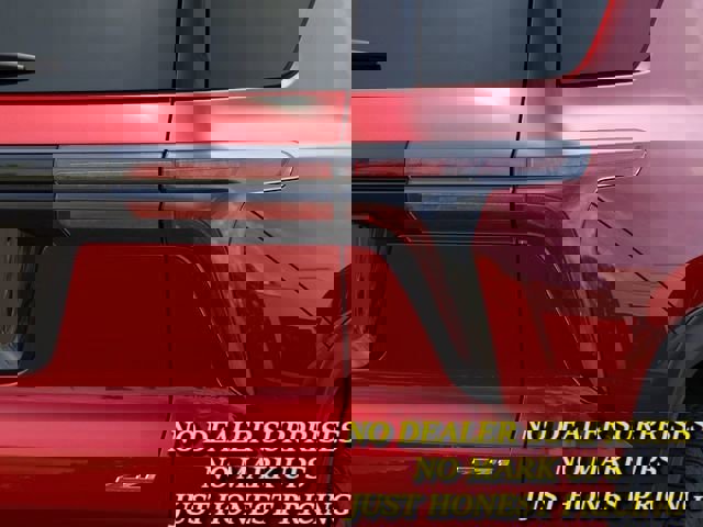 New 2026 Chevrolet Traverse Z71 w/ Driver Confidence Package image 11