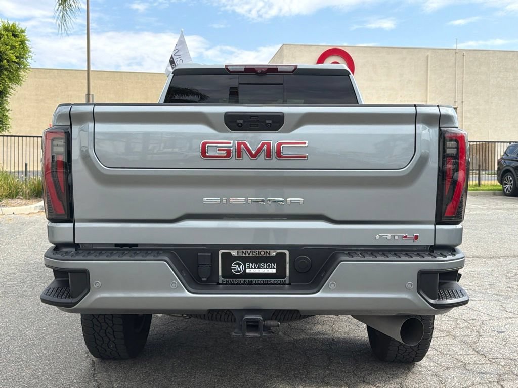 Used 2024 GMC Sierra 2500 AT4 w/ AT4 Premium Plus Package AWD/4WD image 11