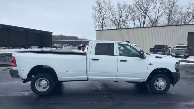 Used 2024 RAM 3500 Tradesman image 10