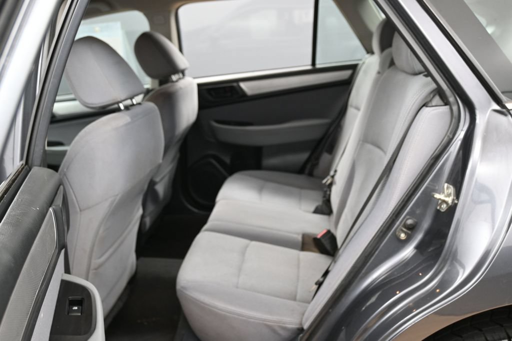 Used 2019 Subaru Outback 2.5i AWD/4WD image 29