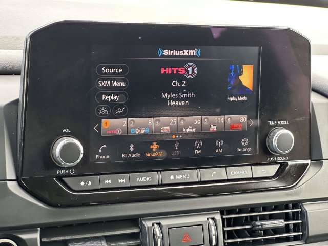 Used 2024 Nissan Pathfinder S AWD/4WD image 18
