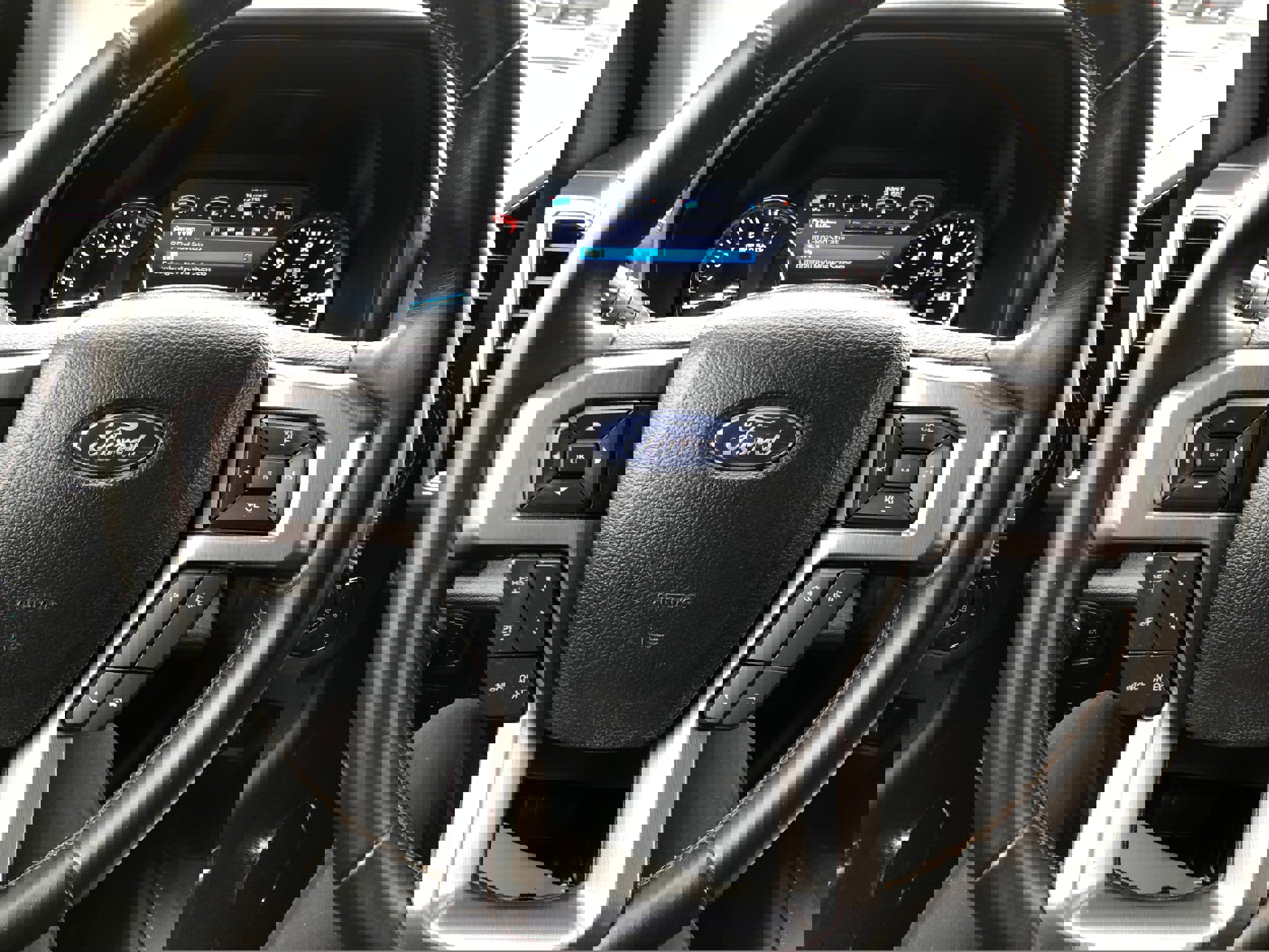 Certified 2021 Ford Expedition Max Platinum image 16