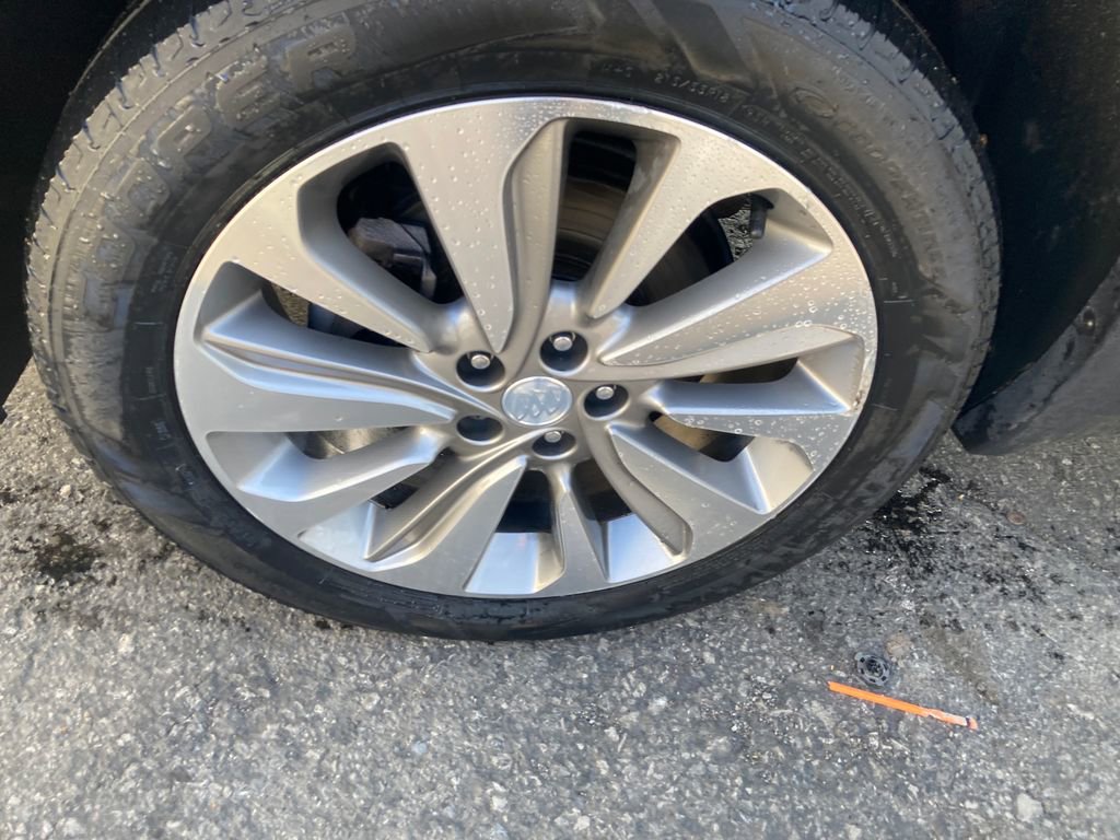 Used 2019 Buick Encore Preferred AWD/4WD image 31
