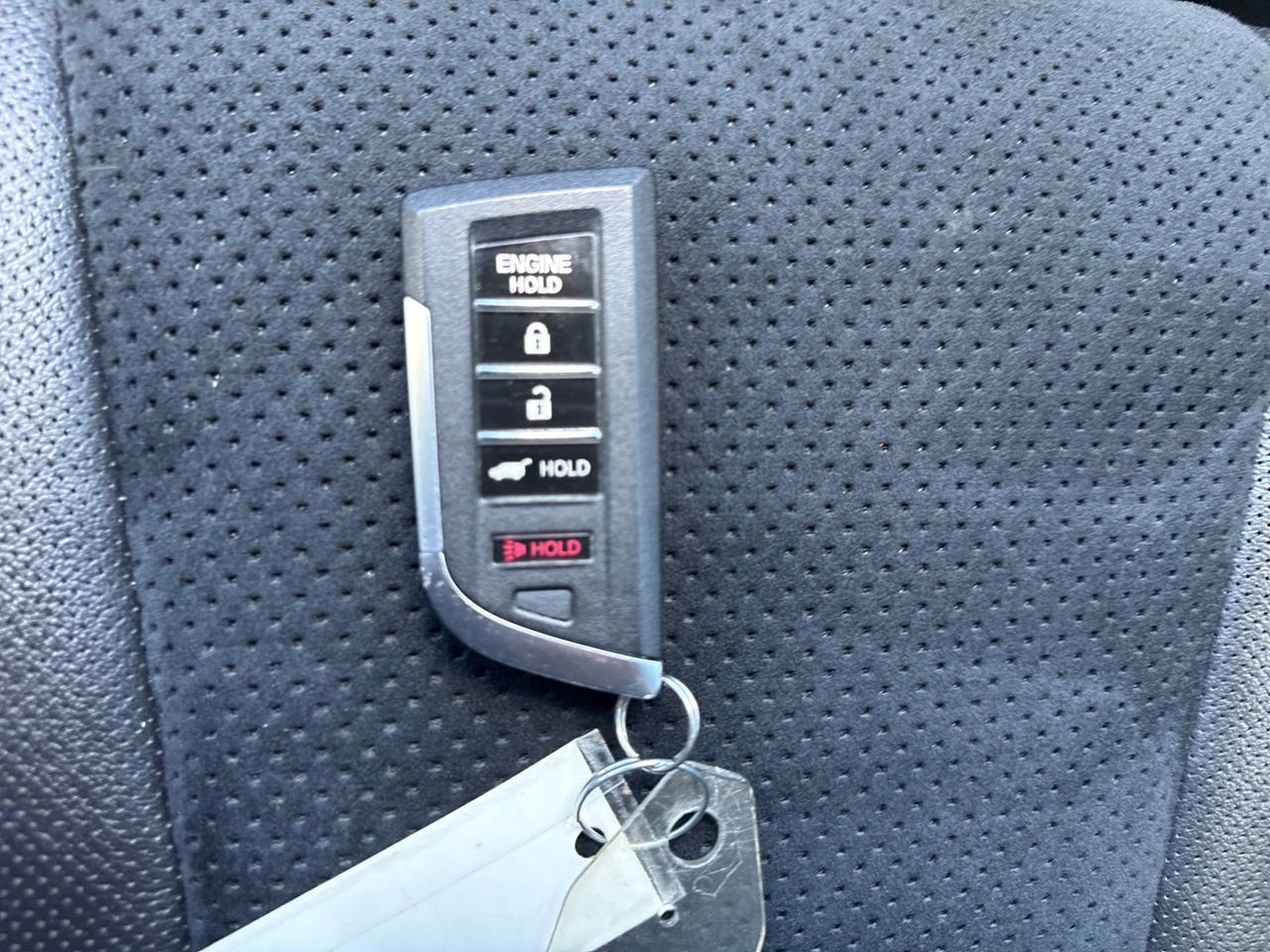 Used 2022 Acura MDX A-Spec image 28