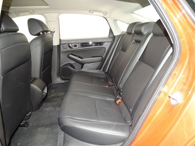 Used 2022 Honda Civic Touring image 12
