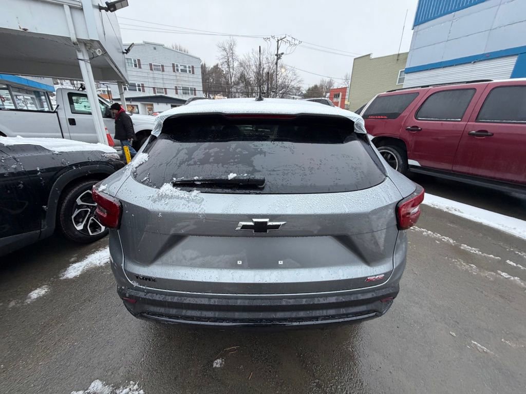 New 2026 Chevrolet Trax RS image 4