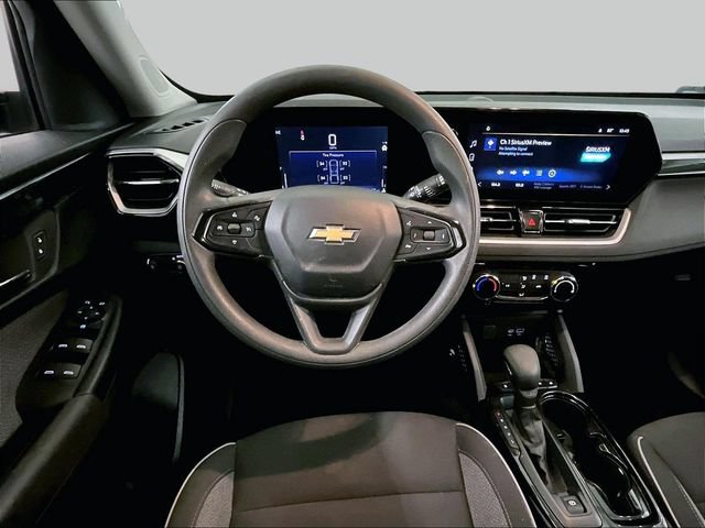 Used 2024 Chevrolet TrailBlazer LT FWD image 5