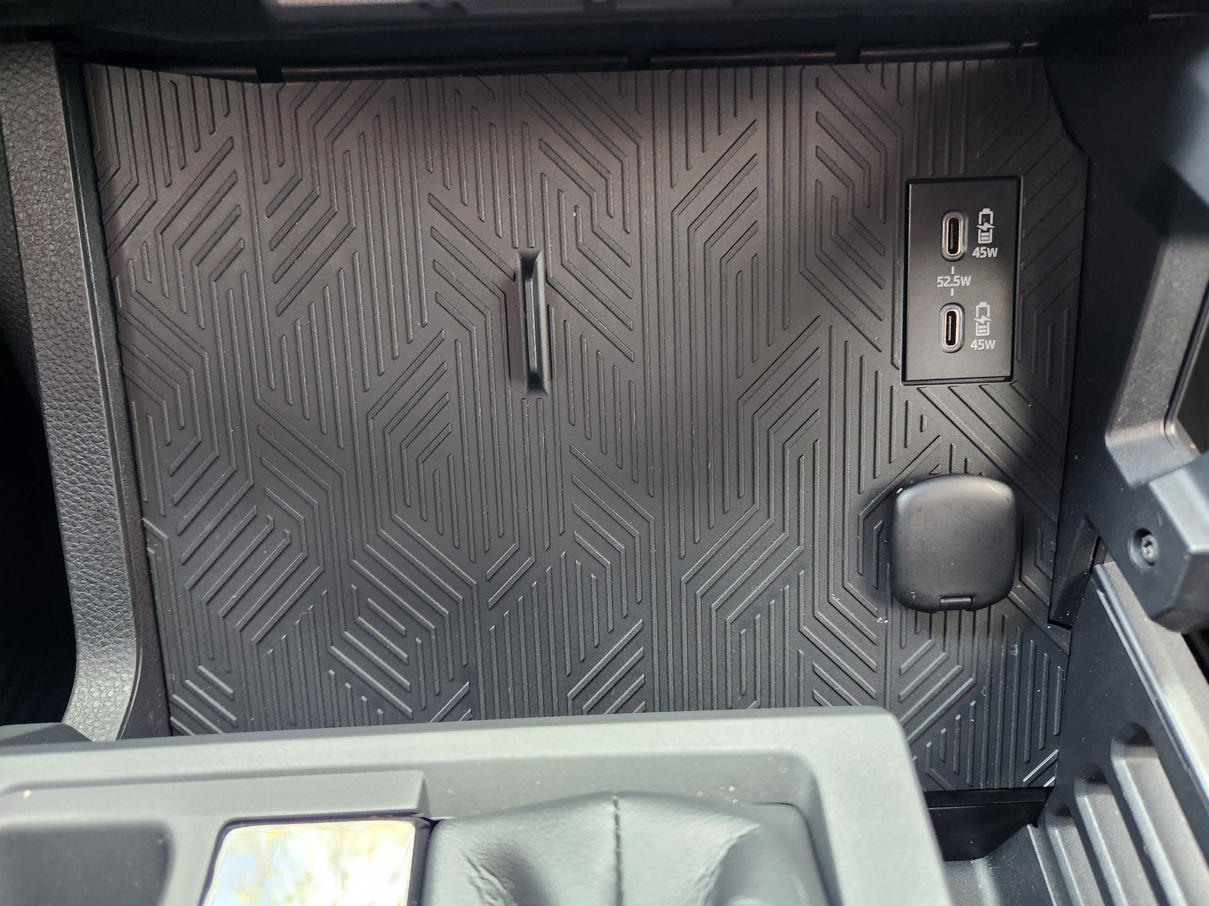 Certified 2025 Toyota Tacoma SR image 26