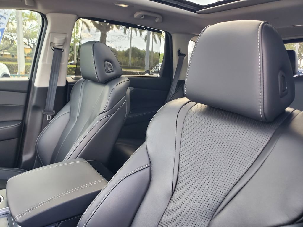 Certified 2024 Acura MDX FWD w/ Technology Package image 19