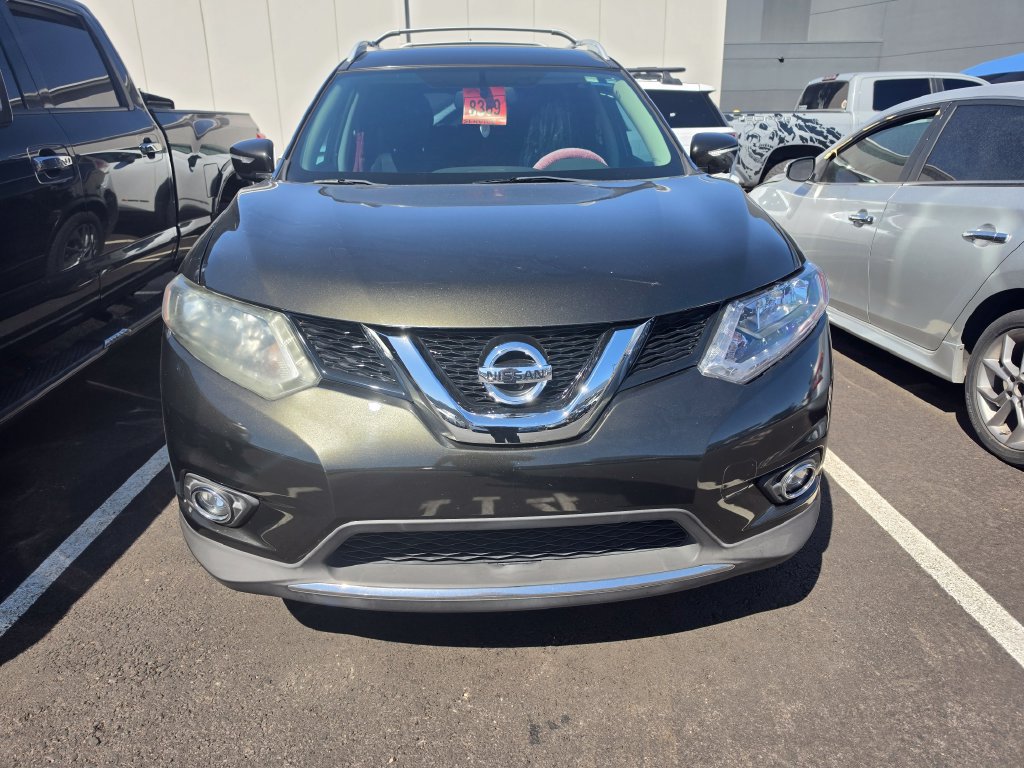 Used 2015 Nissan Rogue SL FWD image 2