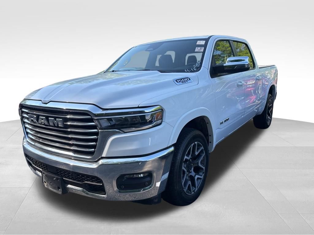 Used 2025 RAM 1500 Laramie video 2