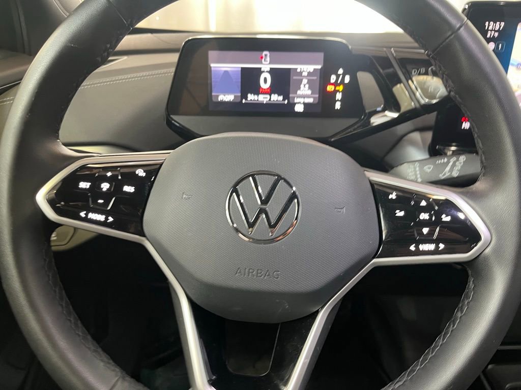 Certified 2023 Volkswagen ID.4 Pro image 18