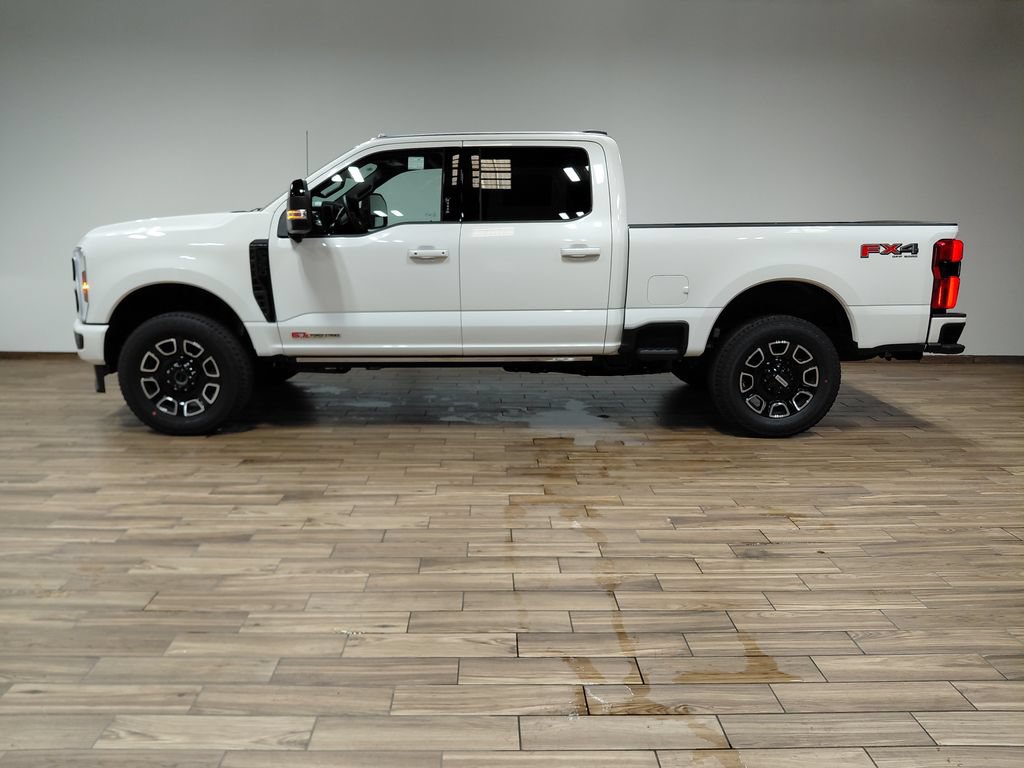 New 2026 Ford F350 Platinum w/ FX4 Off-Road Package AWD/4WD image 17