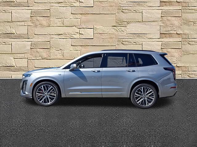 Certified 2025 Cadillac XT6 Sport AWD/4WD image 2