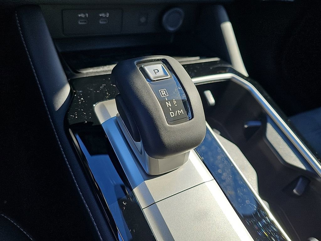 New 2026 Mitsubishi Outlander SE AWD/4WD image 11