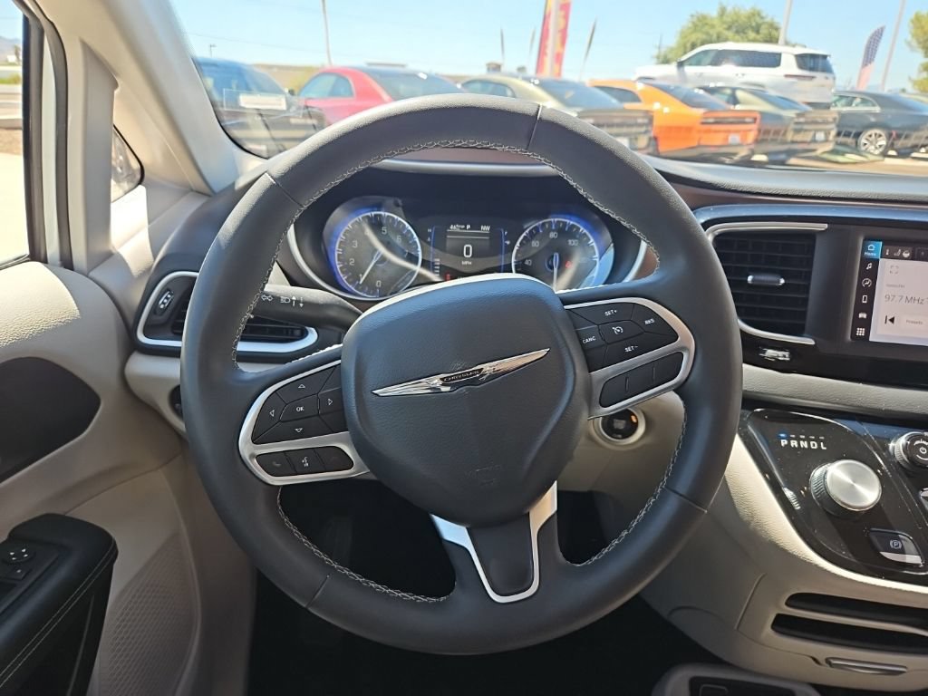 Used 2024 Chrysler Voyager LX FWD image 30