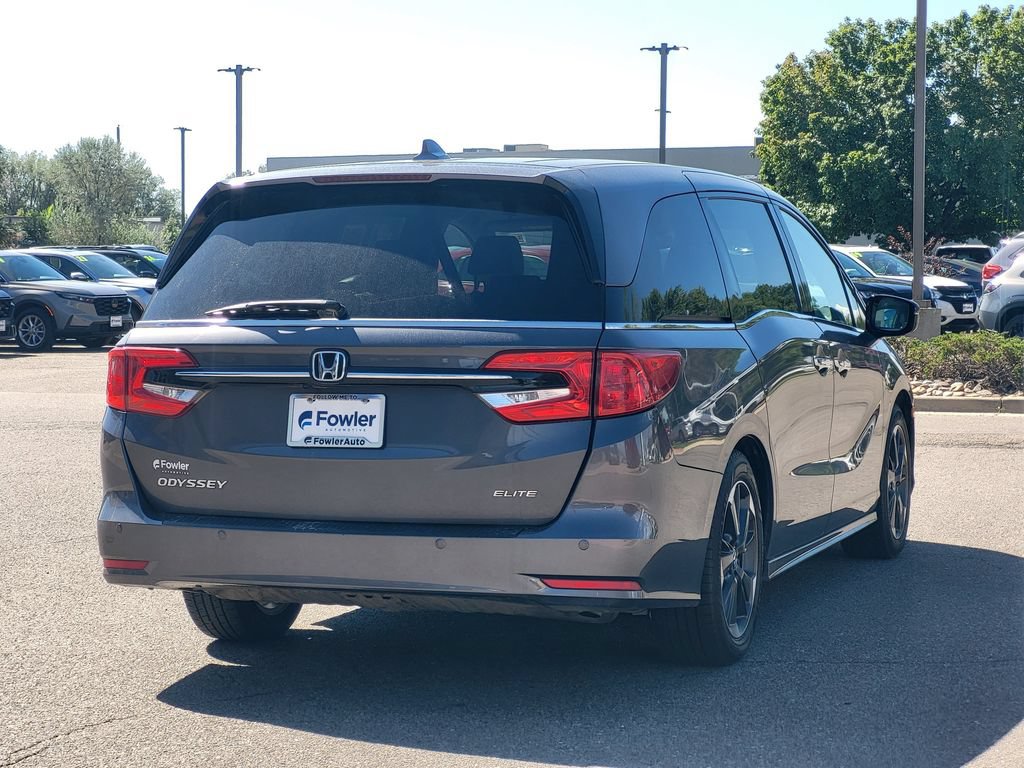 Used 2024 Honda Odyssey Elite image 5
