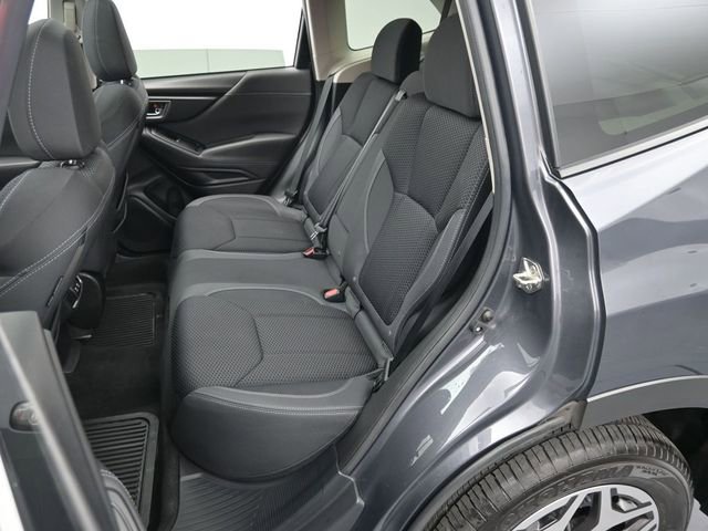Used 2020 Subaru Forester Premium image 24