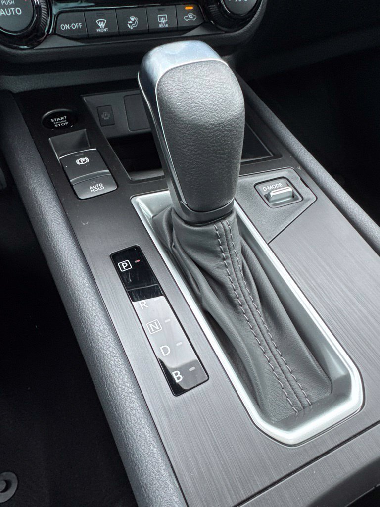 New 2026 Nissan Kicks SV w/ Cold Weather Package FWD image 12