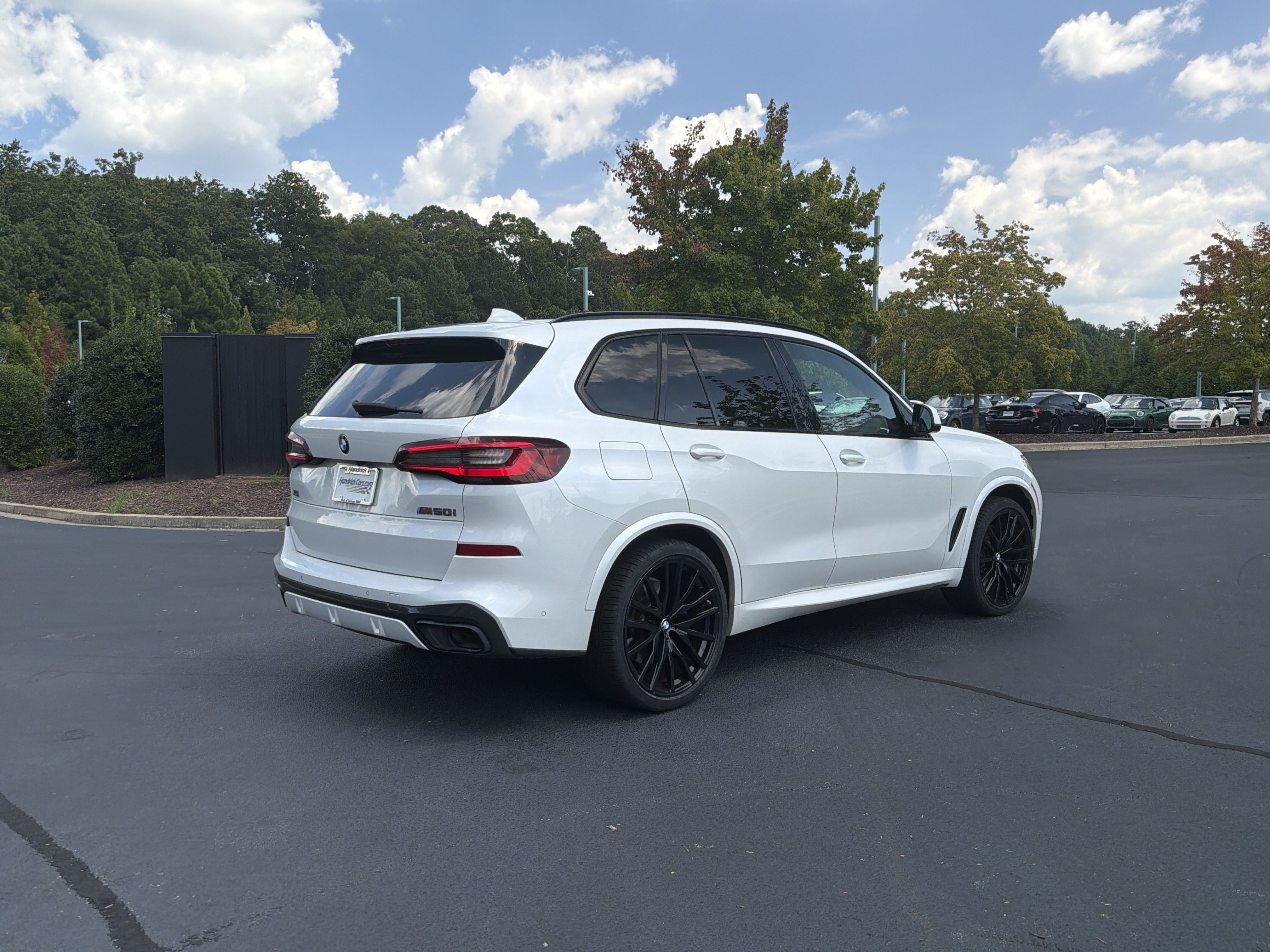 Used 2022 BMW X5 M50i w/ Executive Package AWD/4WD image 3
