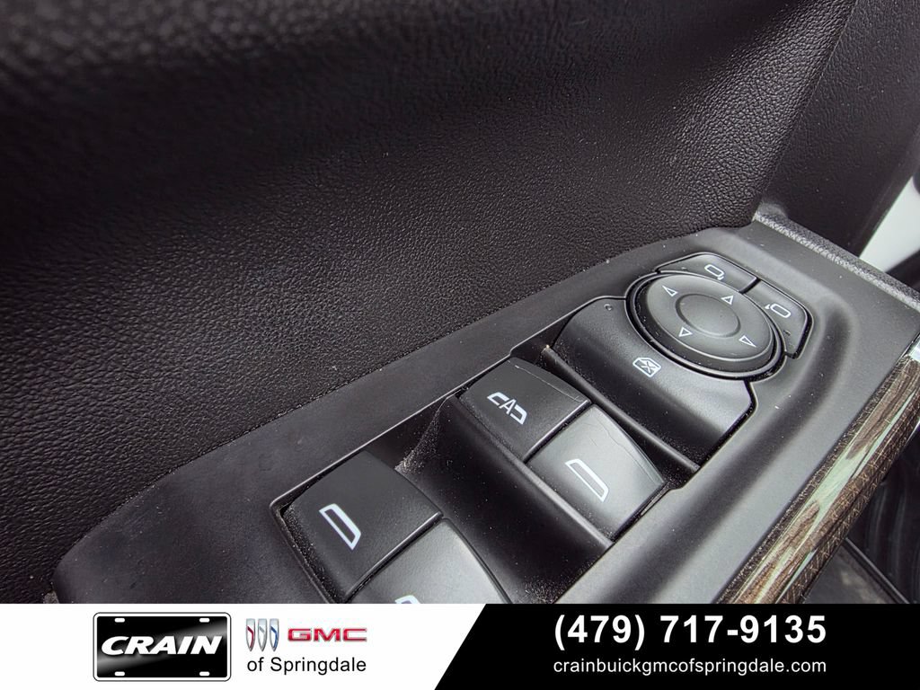 Used 2020 Chevrolet Silverado 1500 LT w/ Trailering Package AWD/4WD image 11
