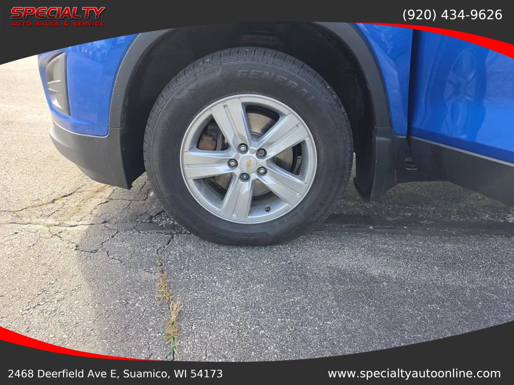 Used 2016 Chevrolet Trax LT w/ LT Convenience Package AWD/4WD image 36