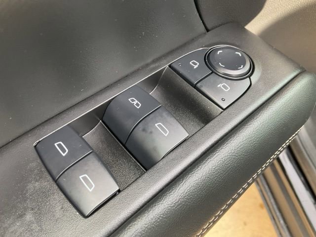 Used 2025 GMC Terrain Elevation image 5