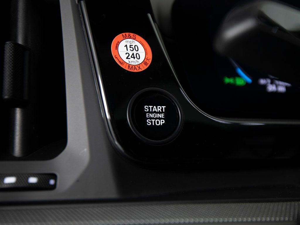 New 2026 Porsche Cayenne S image 24