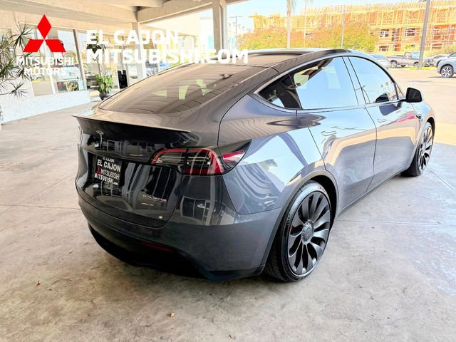 Used 2023 Tesla Model Y Performance AWD/4WD image 3