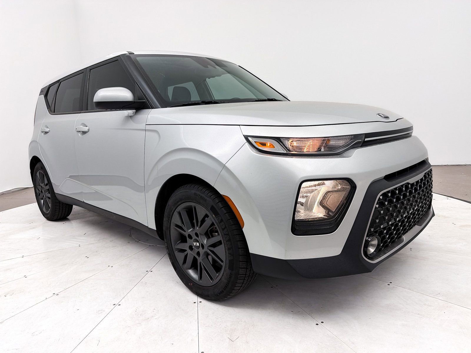 Used 2021 Kia Soul EX image 12