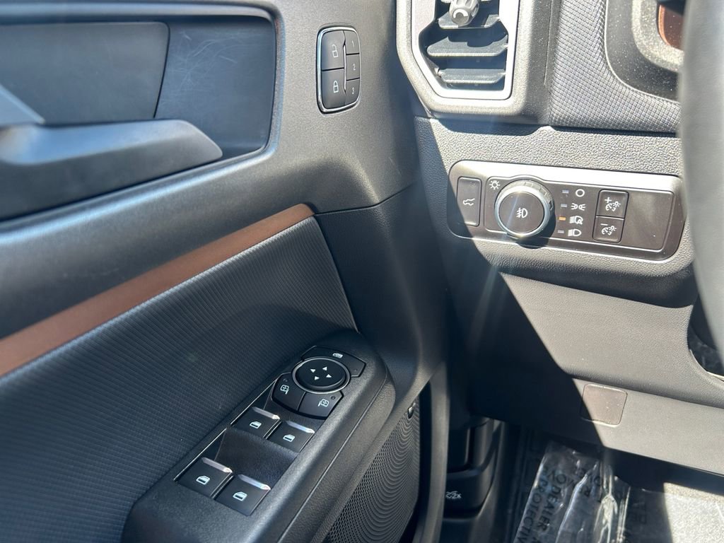 Used 2025 Ford Bronco Sport Outer Banks w/ Outer Banks Tech Package+ image 19