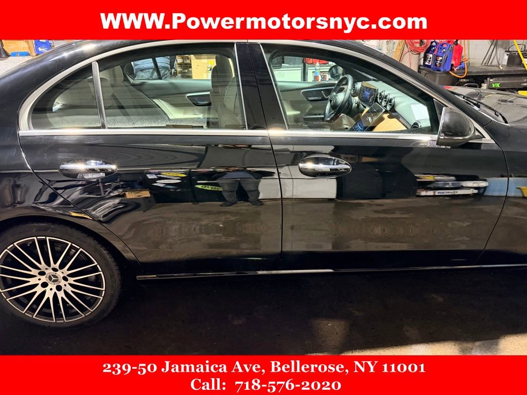 Used 2022 Mercedes-Benz C 300 4MATIC Sedan image 4