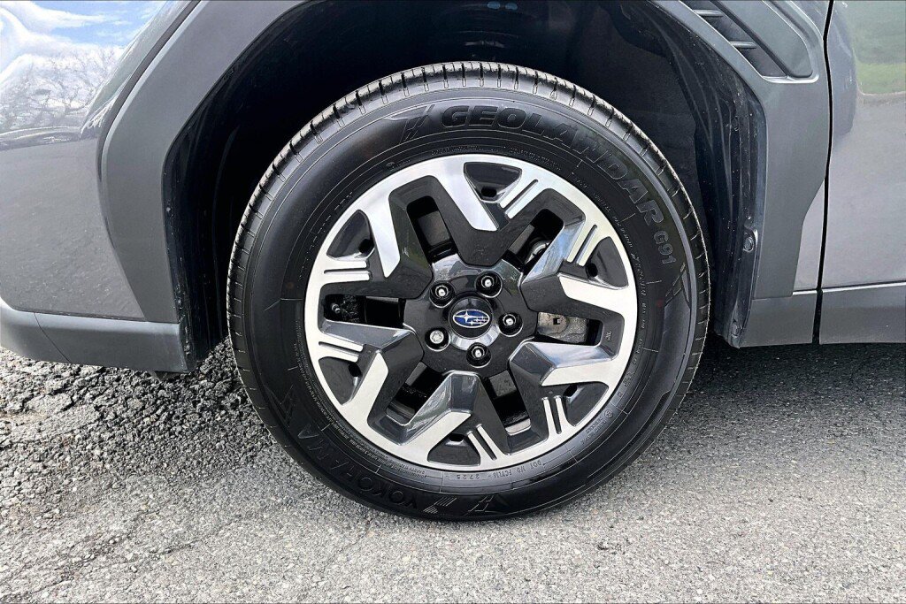 Certified 2026 Subaru Forester Premium AWD/4WD image 17