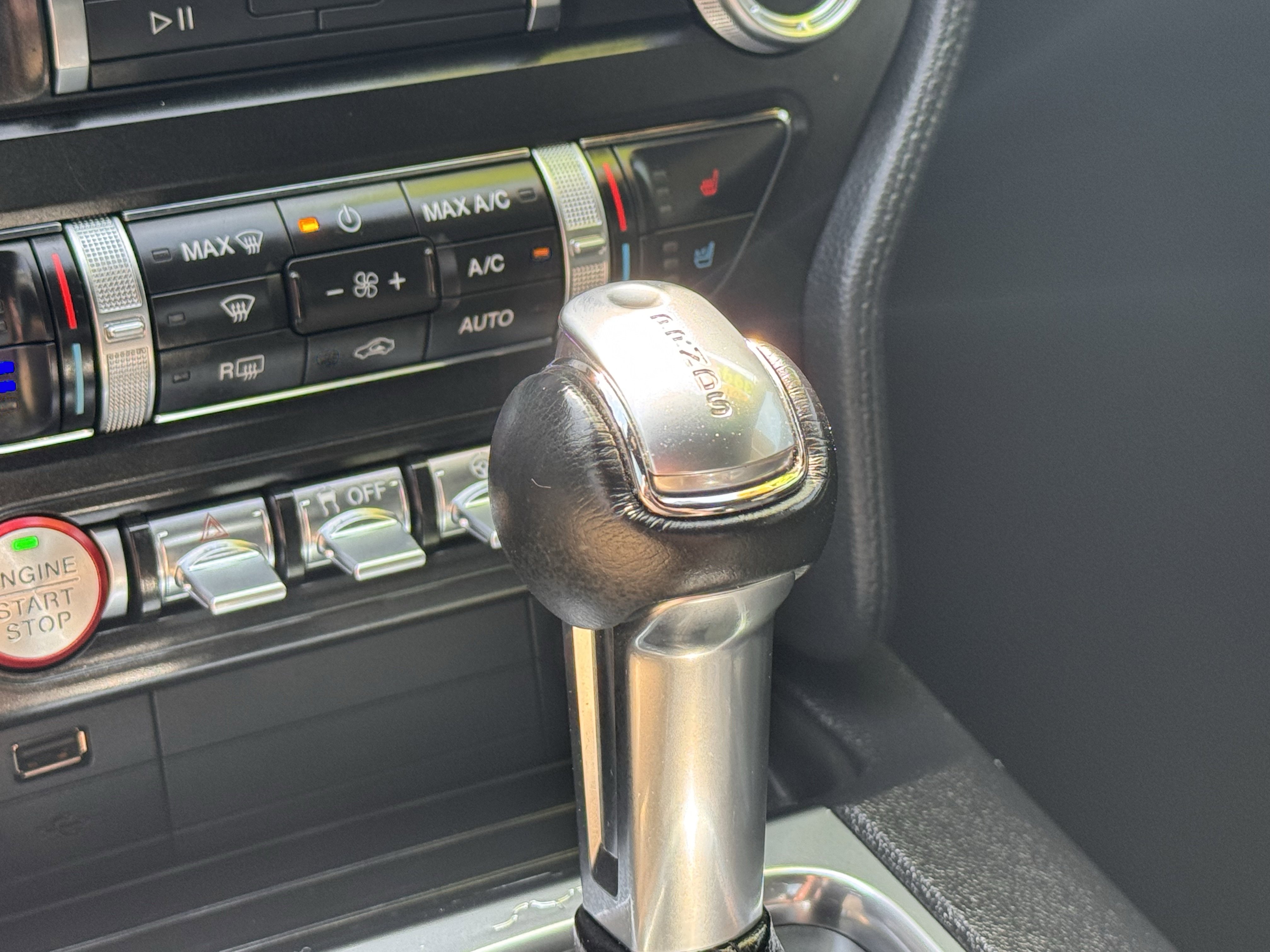 Used 2019 Ford Mustang GT Premium image 11