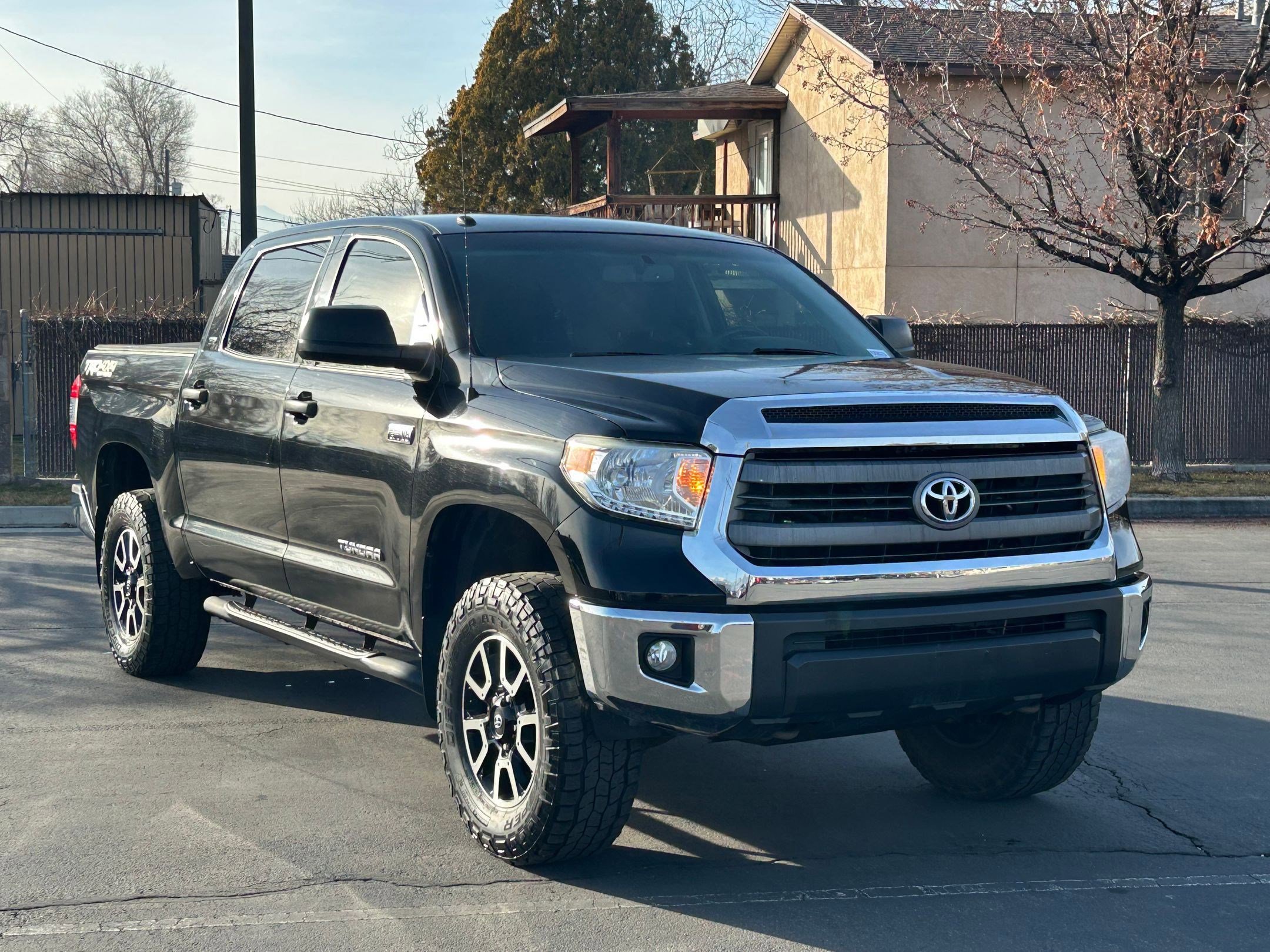 Used 2015 Toyota Tundra SR5 image 7