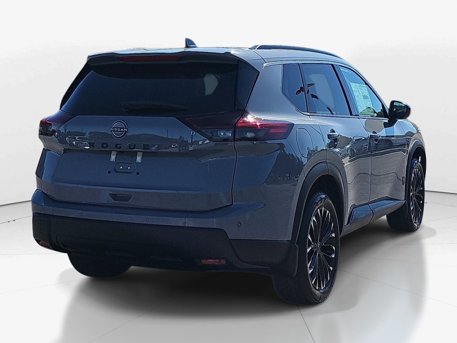 New 2027 Nissan Rogue Dark Armor FWD image 6