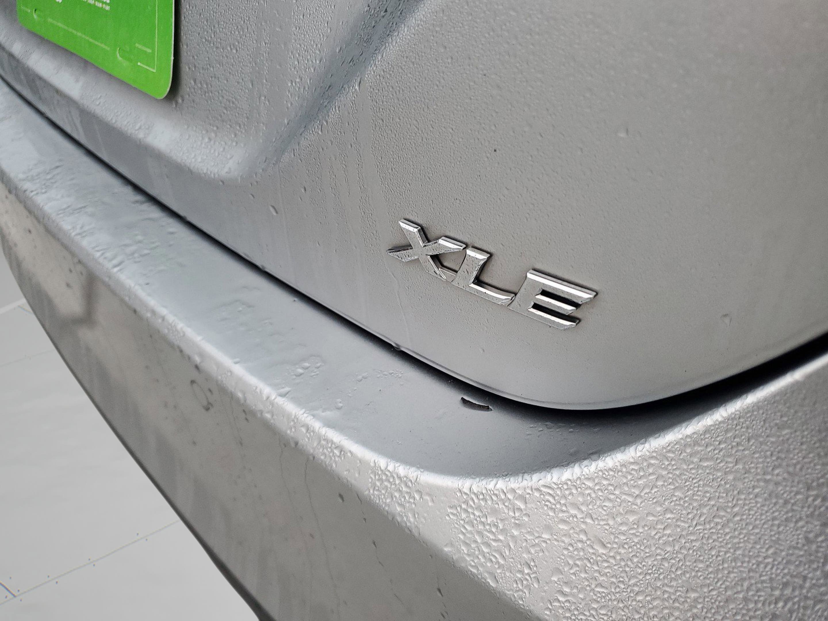 Used 2018 Toyota Camry XLE image 6