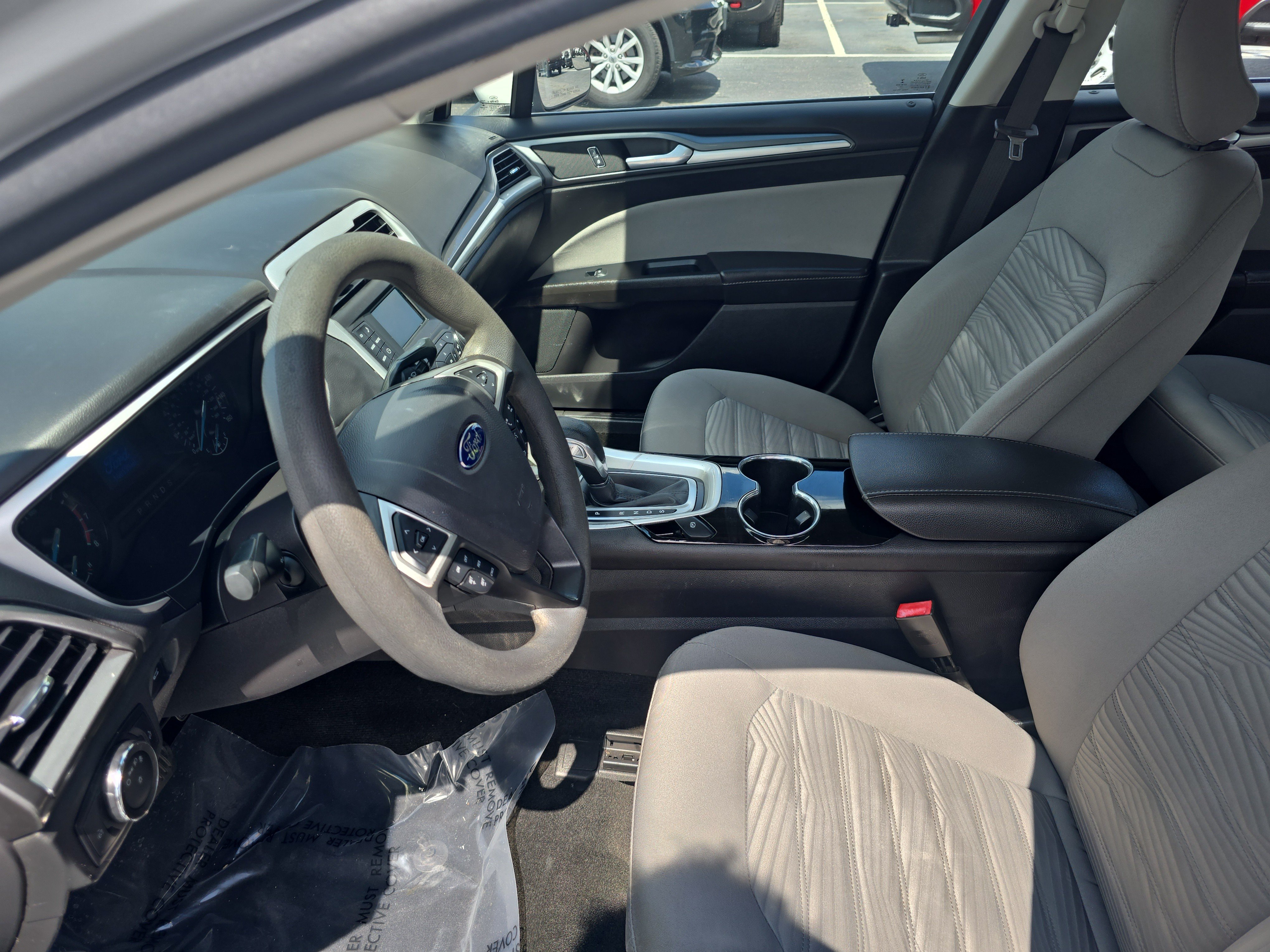 Used 2016 Ford Fusion S FWD image 12