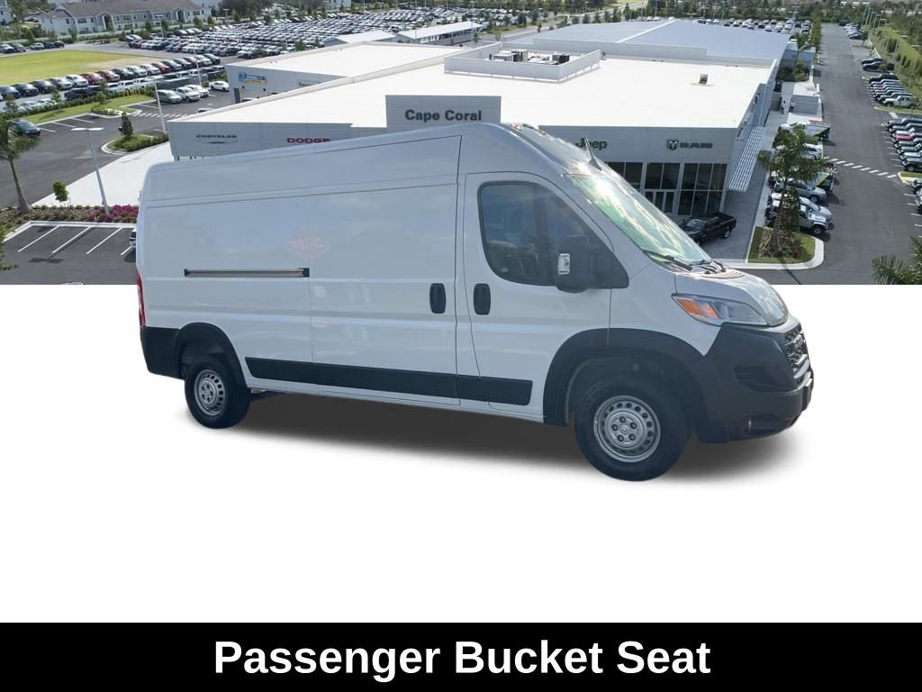 Used 2024 RAM ProMaster 2500 w/ Convenience Group FWD image 14