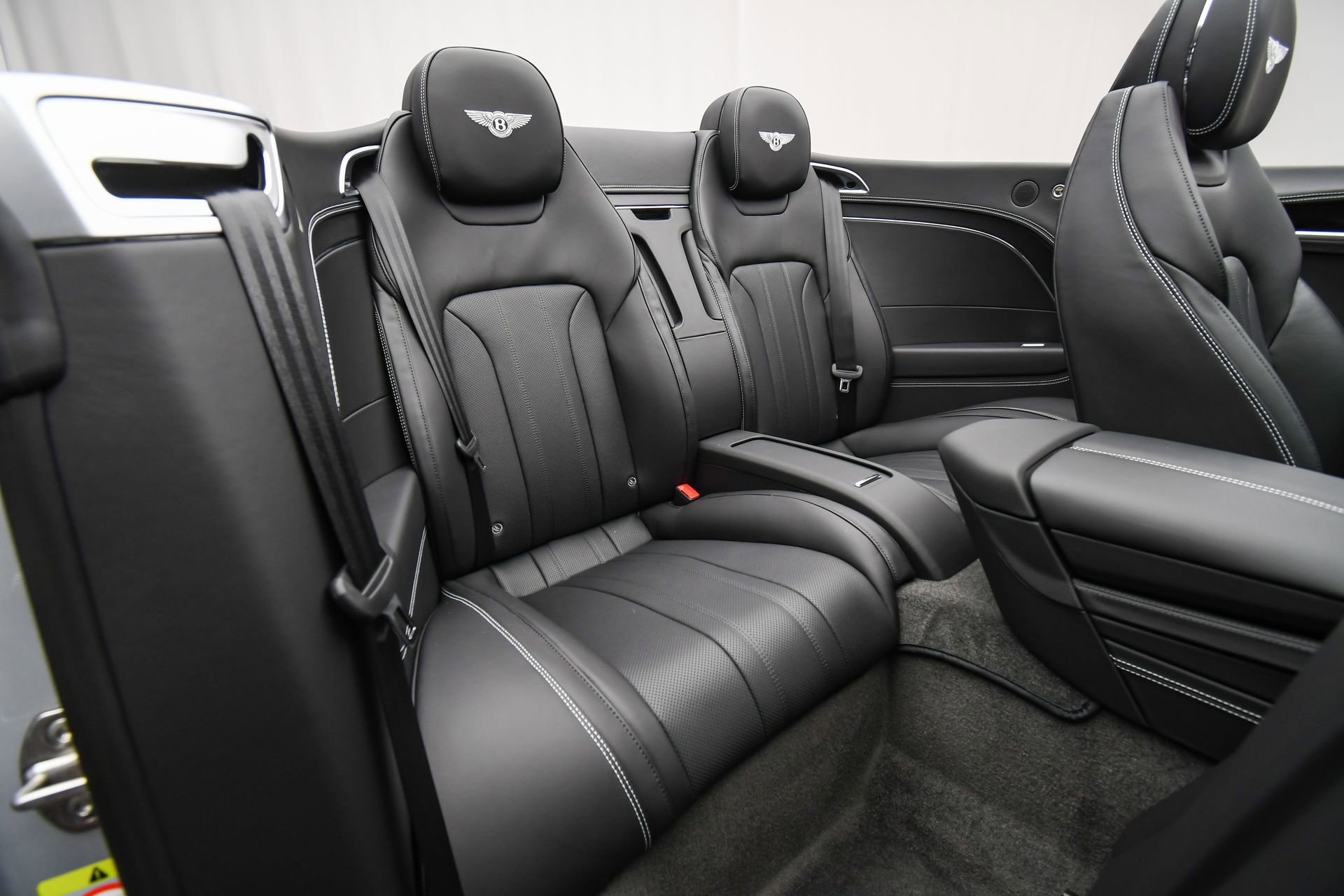 New 2026 Bentley Continental GTC image 44