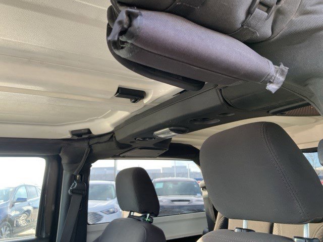 Certified 2017 Jeep Wrangler Sport w/ Connectivity Group image 13