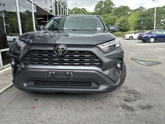 Used 2023 Toyota RAV4 XLE Premium AWD/4WD image 9