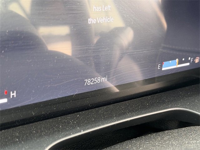 Used 2023 Jeep Grand Cherokee L Laredo image 9