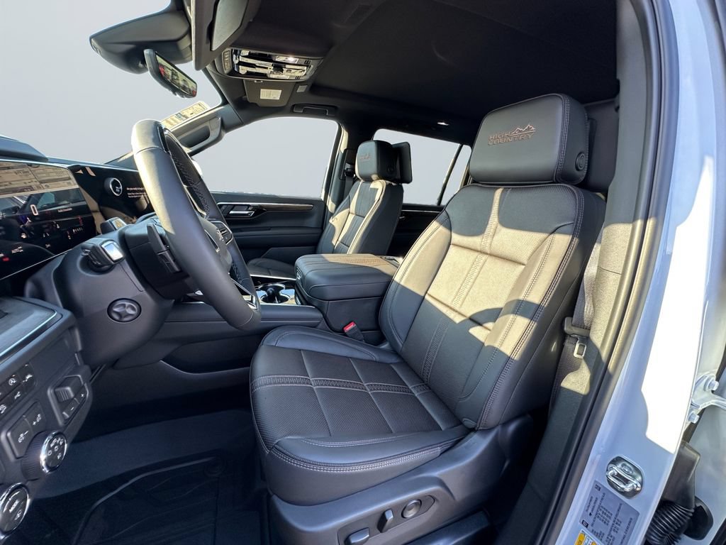 New 2026 Chevrolet Suburban High Country AWD/4WD image 9