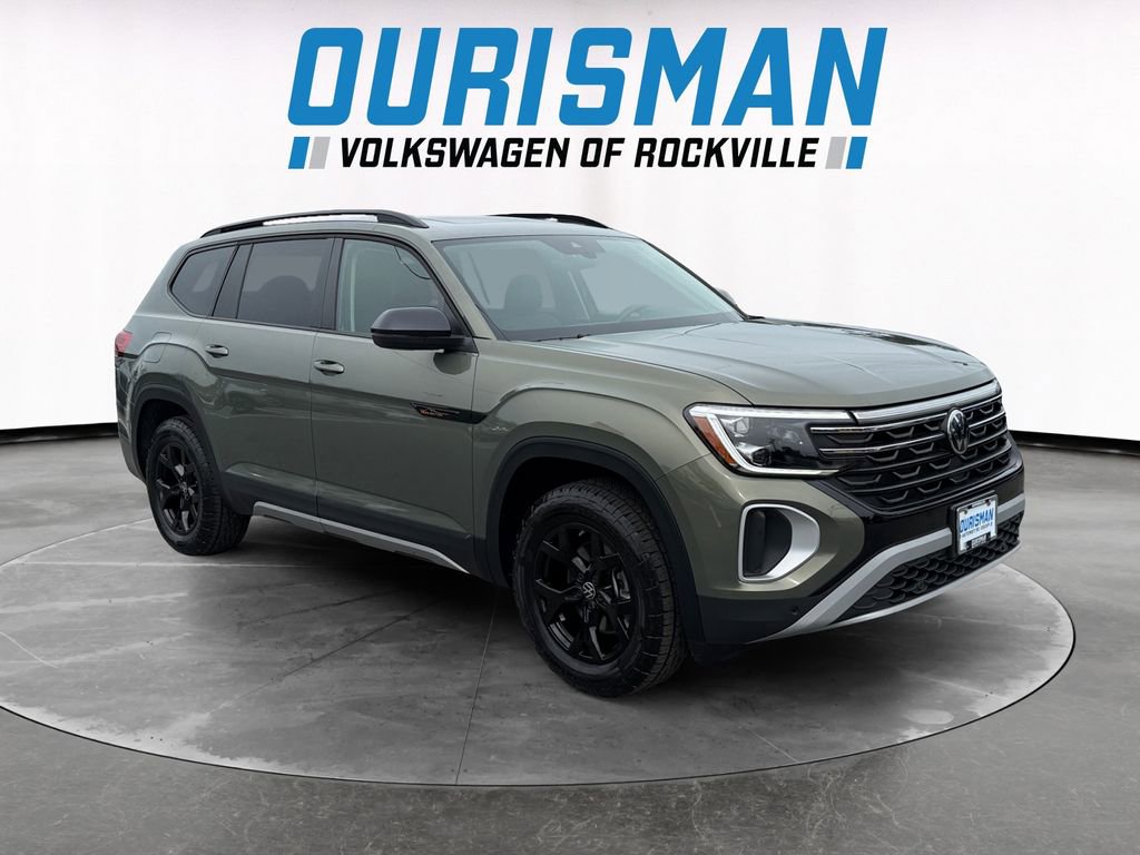 Used 2025 Volkswagen Atlas Peak Edition SE