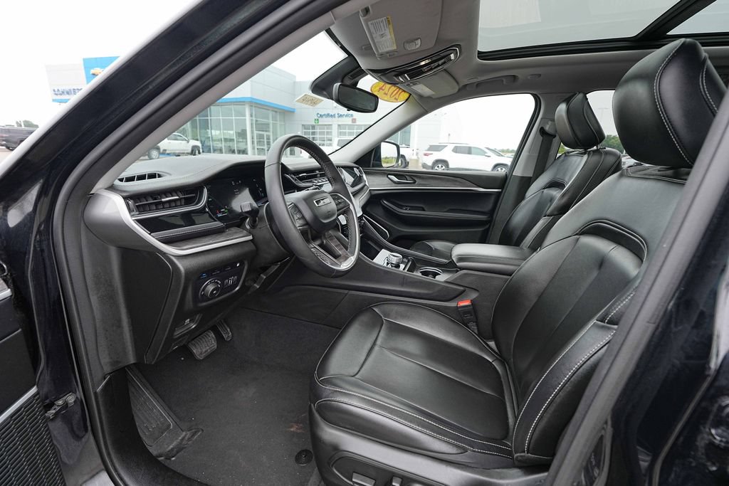 Used 2024 Jeep Grand Cherokee Limited 4xe AWD/4WD image 15