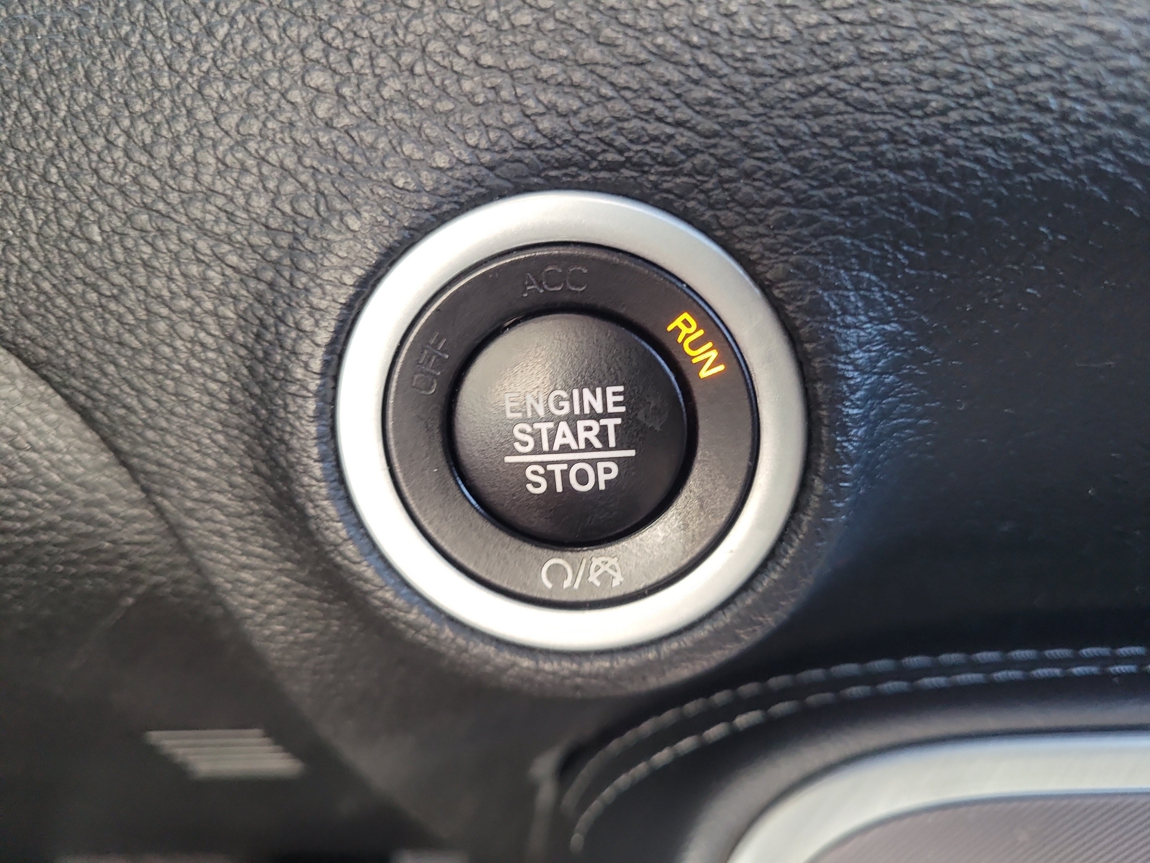Used 2022 Dodge Challenger GT RWD image 24