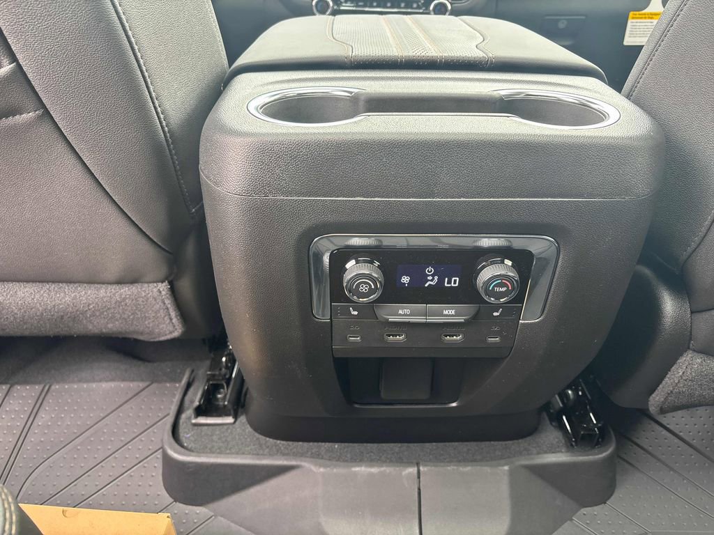 New 2026 Chevrolet Tahoe High Country image 25