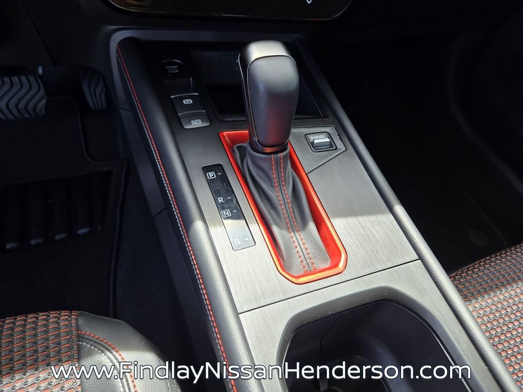 Used 2025 Nissan Kicks SR AWD/4WD image 31